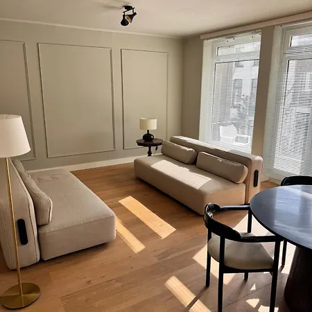 Spacious With Roof Terrace And Balcony Appartement Arnhem
