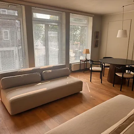 Spacious With Roof Terrace And Balcony Arnhem