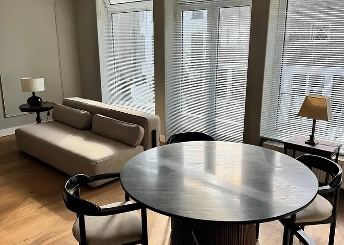 Spacious With Roof Terrace And Balcony Apartamento Arnhem