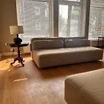 Spacious With Roof Terrace And Balcony Apartamento