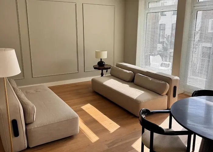 Spacious With Roof Terrace And Balcony Διαμέρισμα Άρνεμ